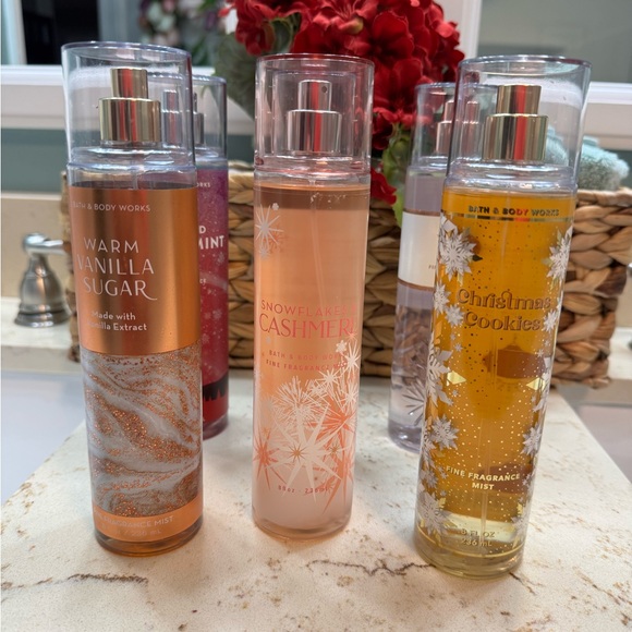 Bath & Body Works set of 6 fragrance mists full or almost full - Picture 3 of 6